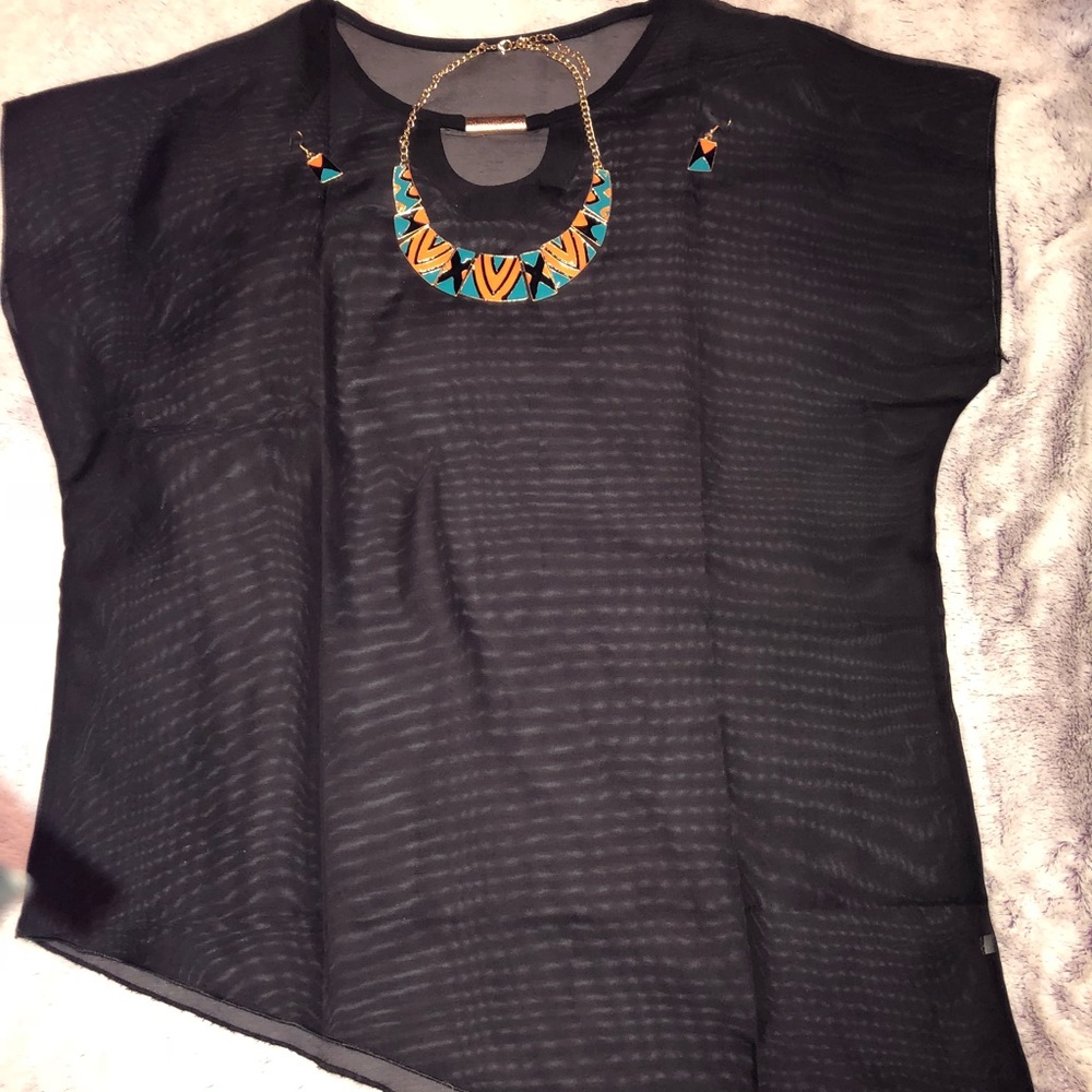 🖤 Sheer Fabulous Asymmetrical Top🖤